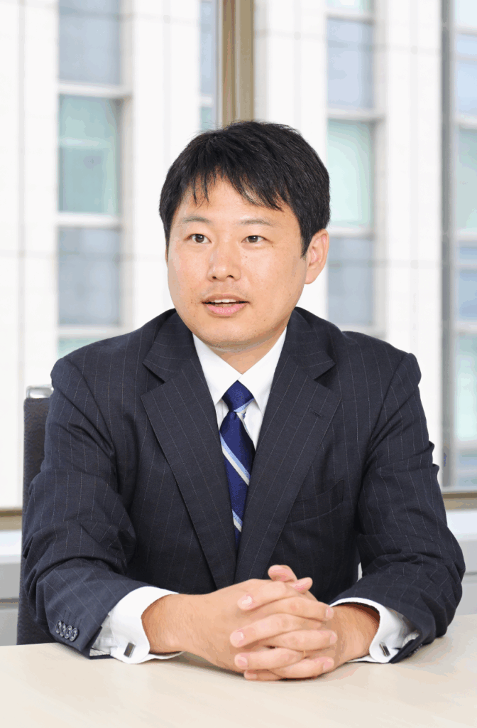 挑戦と成長で、未来を切り拓く。